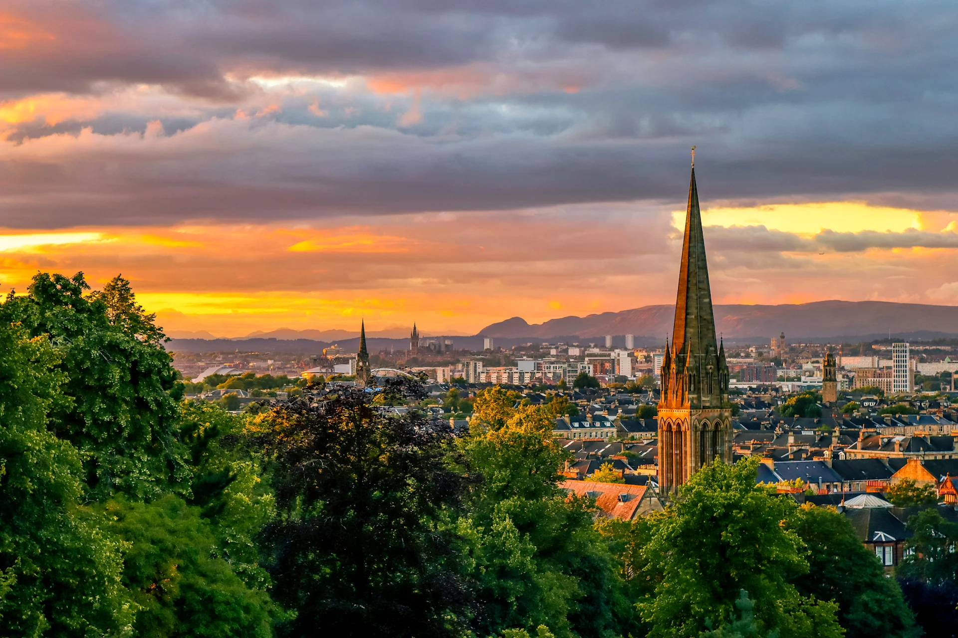 Sunset over Glasgow skyline 
